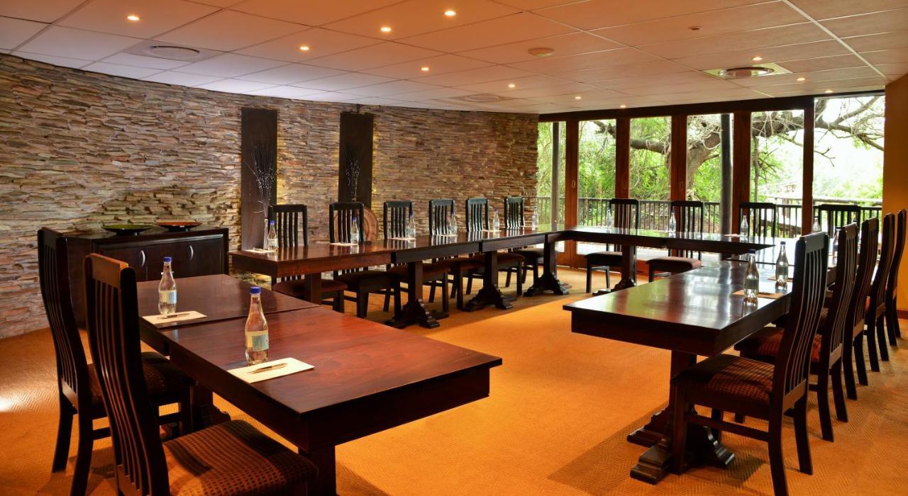 Shishangeni By Bon Hotels, Kruger National Park Komatipoort Bagian luar foto