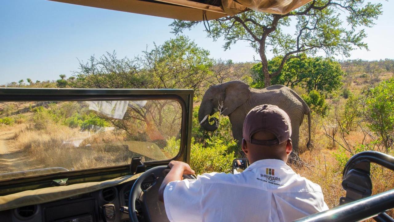 Shishangeni By Bon Hotels, Kruger National Park Komatipoort Bagian luar foto