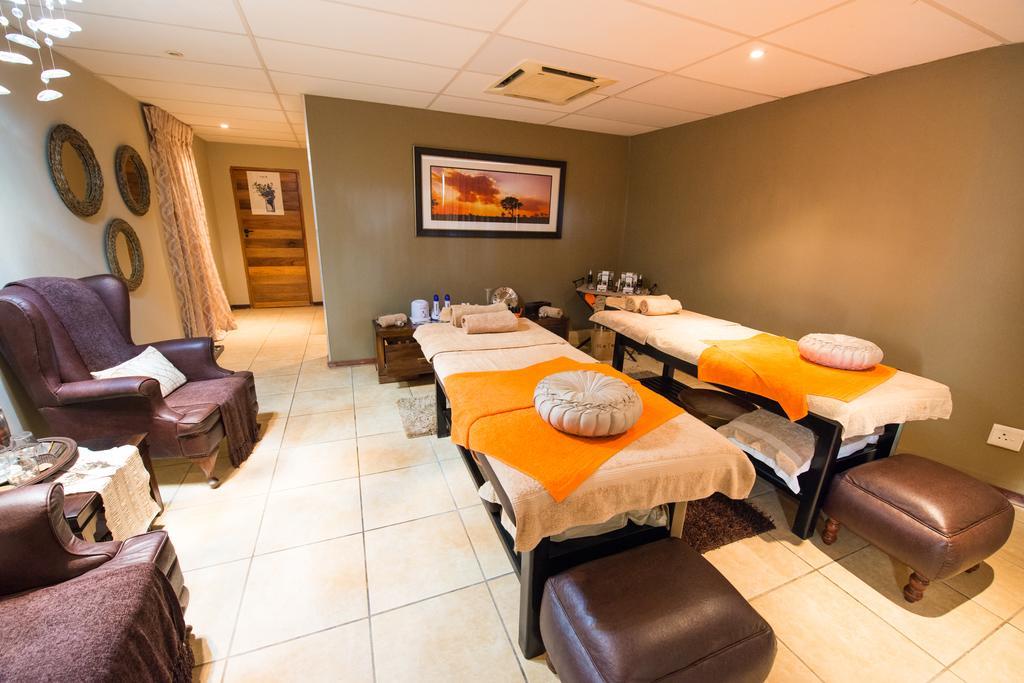 Shishangeni By Bon Hotels, Kruger National Park Komatipoort Bagian luar foto